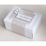 baba érkezés bejelentése zoknival